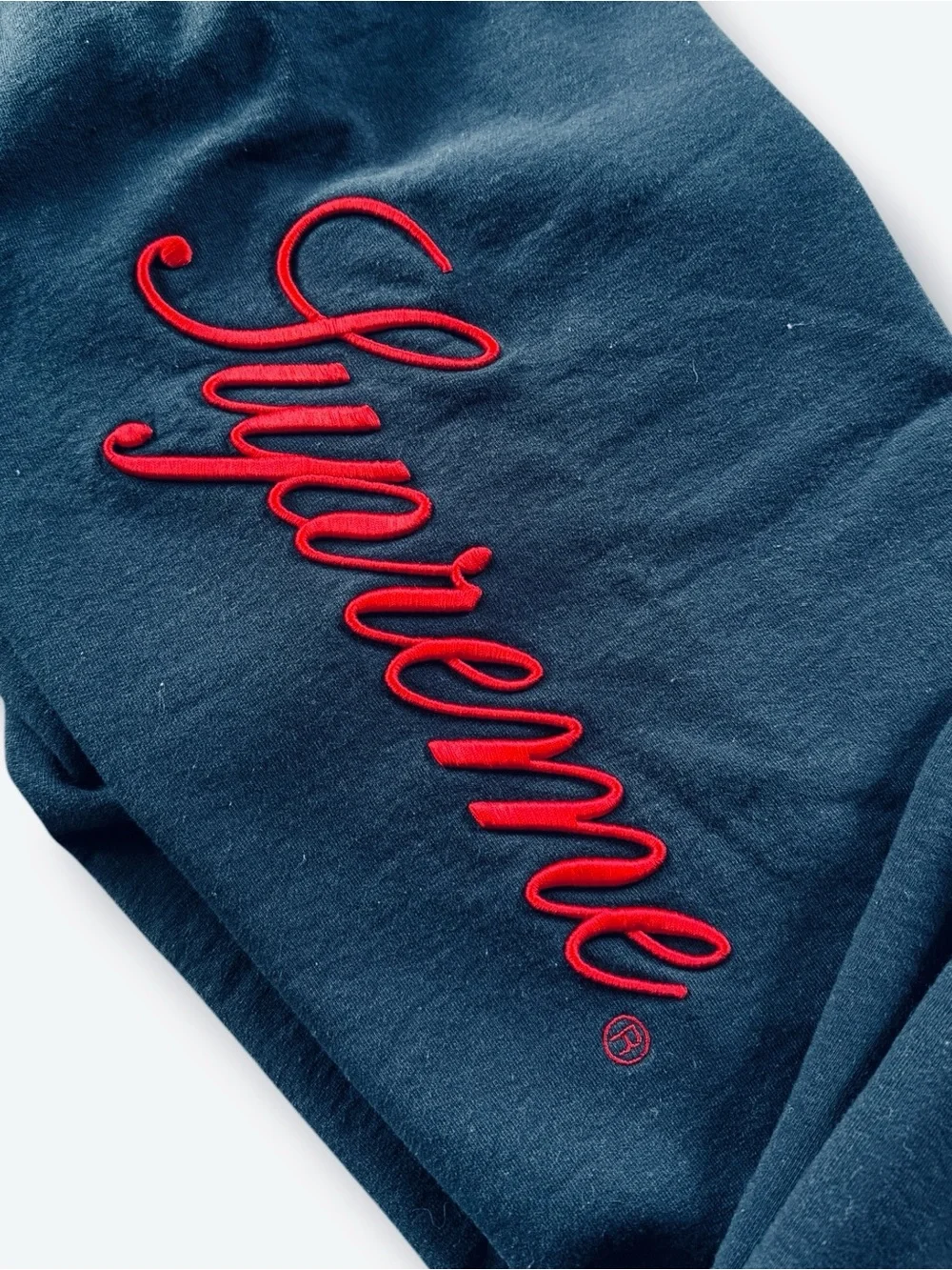 Supreme Raised Script Sweatpants Joggers Size Large Navy Blue Cotton